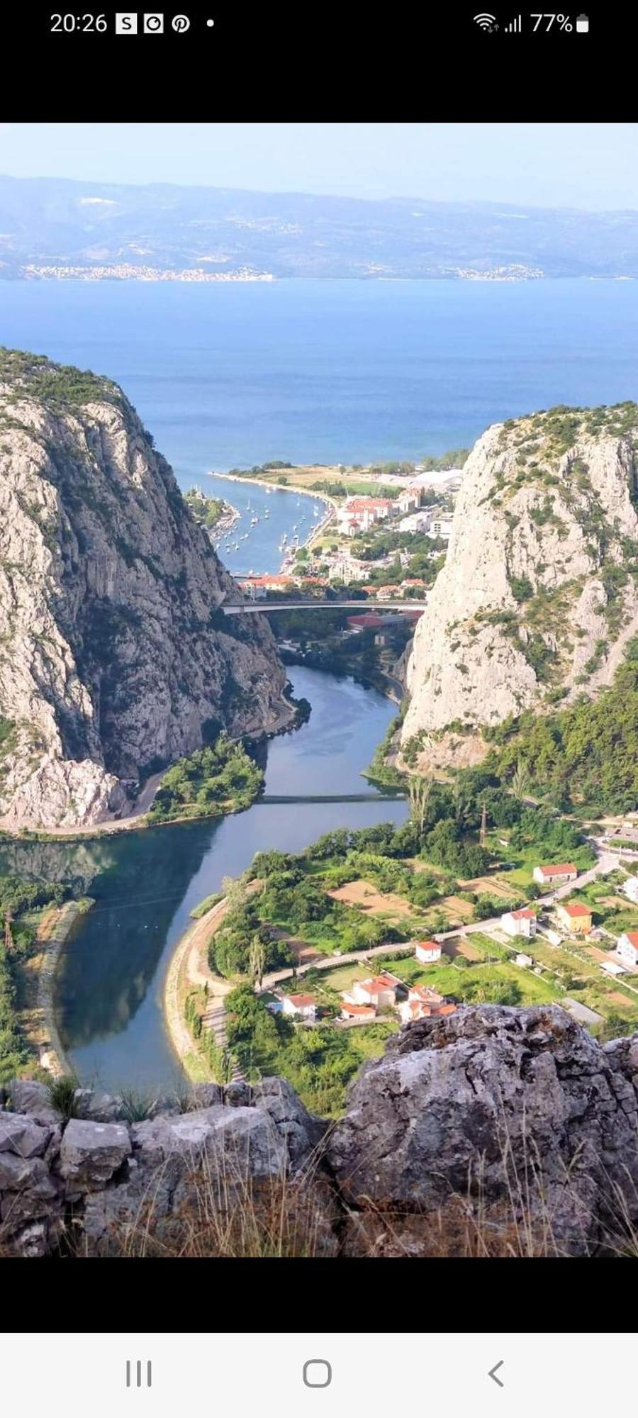 Max !!!! Apartman Omiš